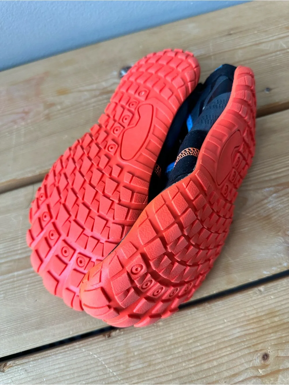 Kids water shoes size 35/3